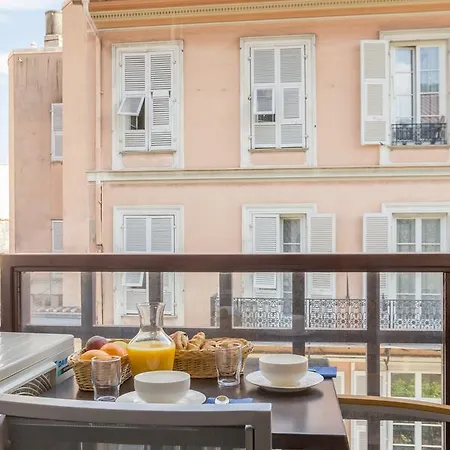 Lejlighedshotel Pierre & Les Citronniers